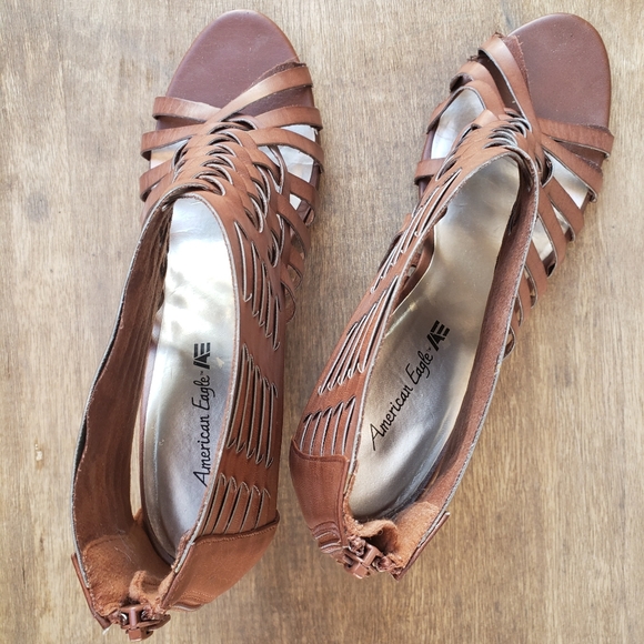 American Eagle Woven Wedge Sandal - Picture 3 of 7